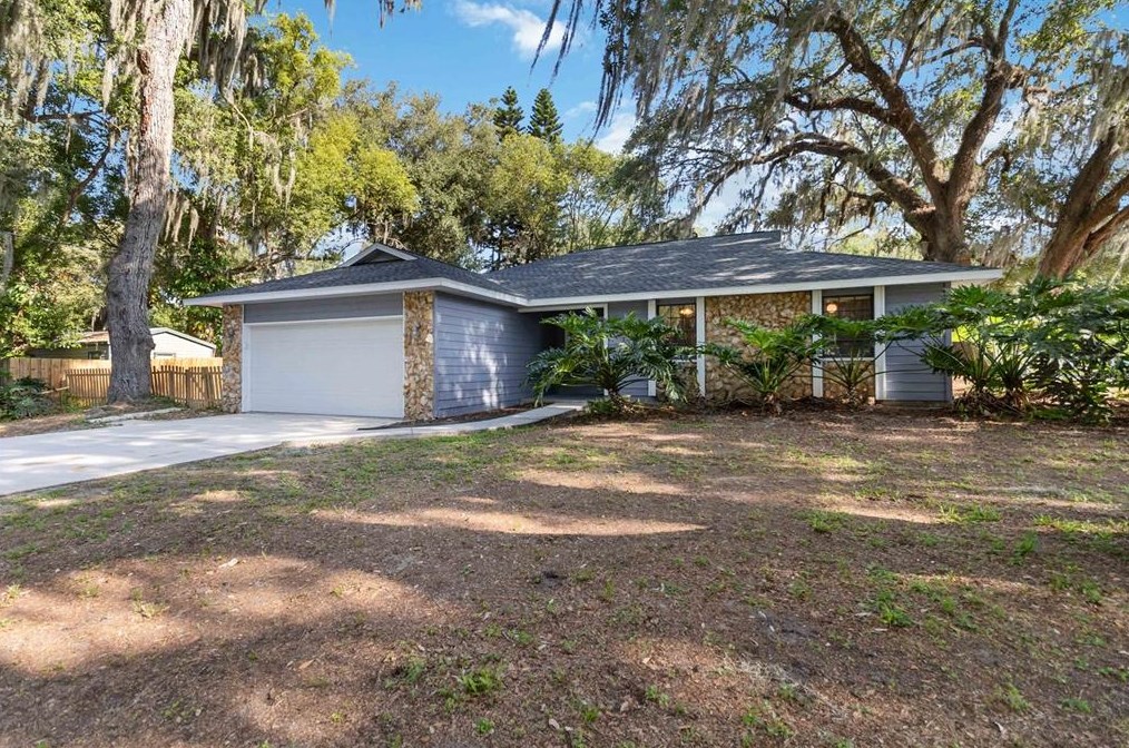 2531 Oak St, Kissimmee, FL 34741-4353