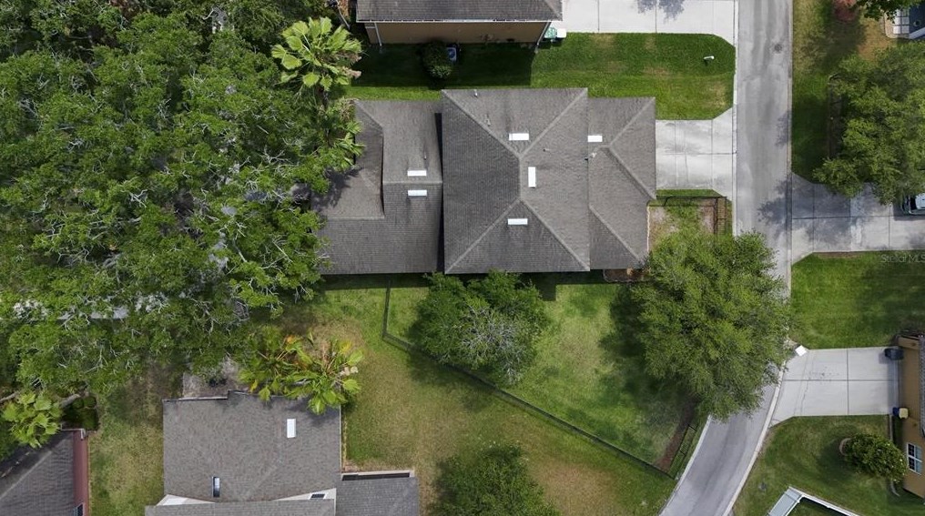 616 Bending Oak Trl, Winter Garden FL  34787-2462 exterior