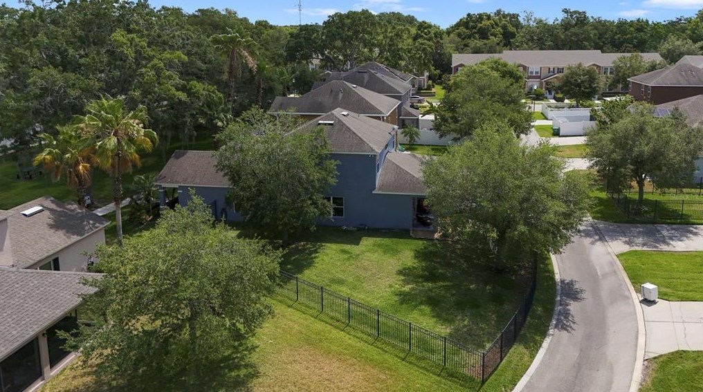 616 Bending Oak Trl, Winter Garden FL  34787-2462 exterior