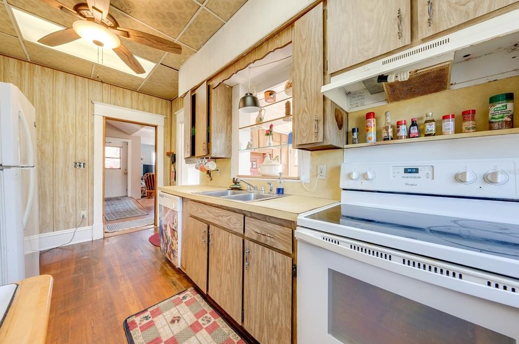 4145 Reaves Rd, Kissimmee FL 34746-3429 exterior