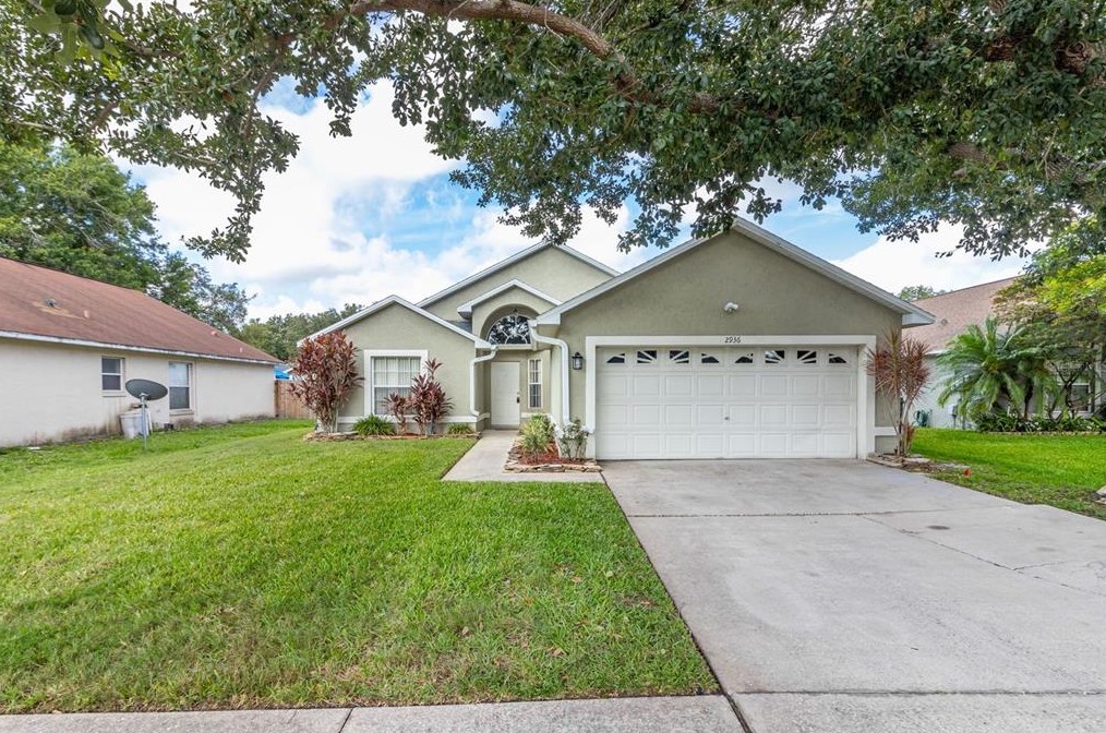 2936 Twin Oaks Dr, Kissimmee, FL 34744-5042