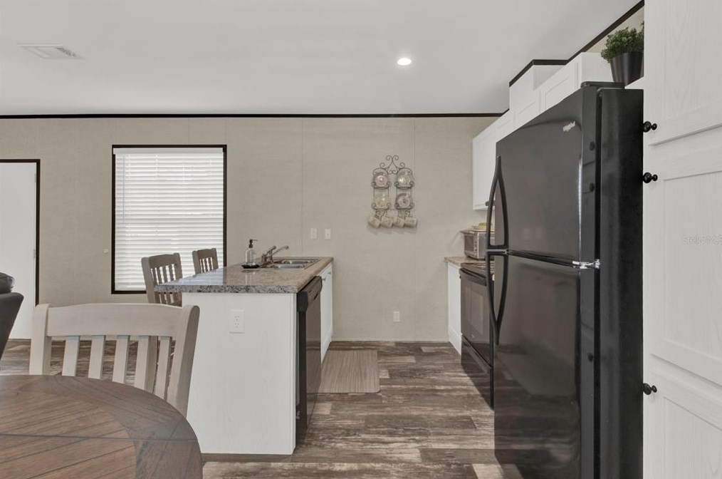 2055 Bradley Dr, Saint Cloud FL  34771-8688 exterior