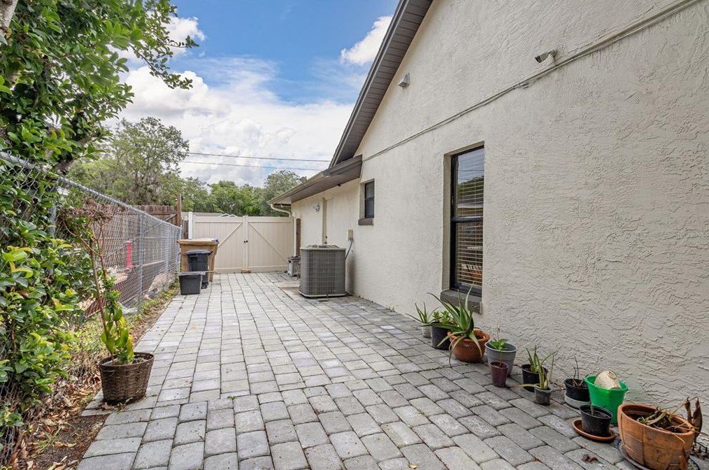 3348 Wilderness Trl, Kissimmee FL 34746-2926 exterior