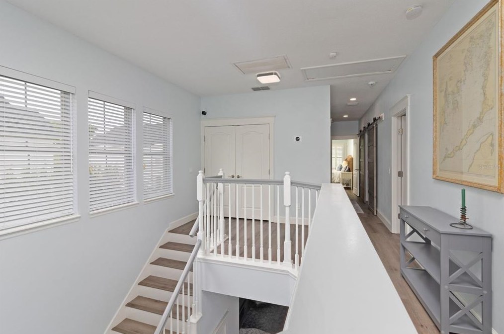 820 Lake Evalyn Dr, Kissimmee FL 34747-4804 exterior