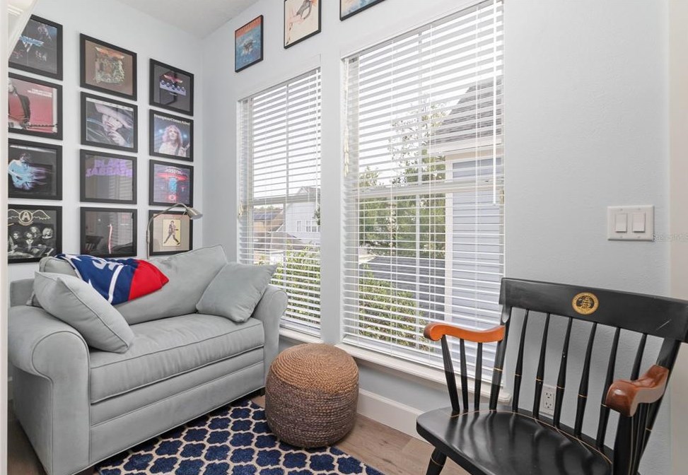 820 Lake Evalyn Dr, Kissimmee FL 34747-4804 exterior