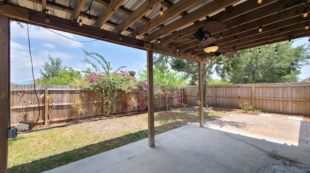 5610 Silver Thistle Ln, Saint Cloud FL  34772-6850 exterior