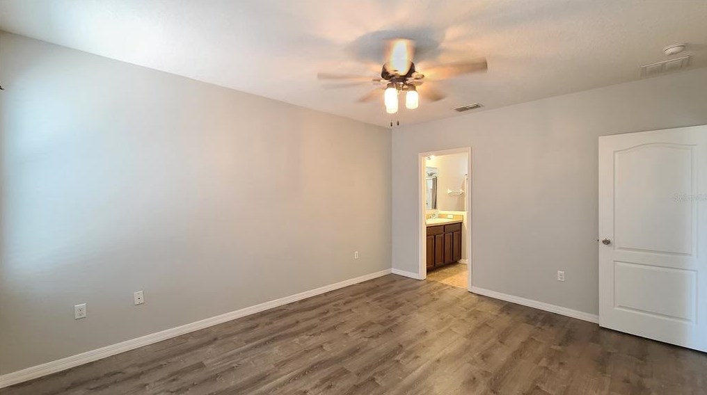 5610 Silver Thistle Ln, Saint Cloud FL  34772-6850 exterior