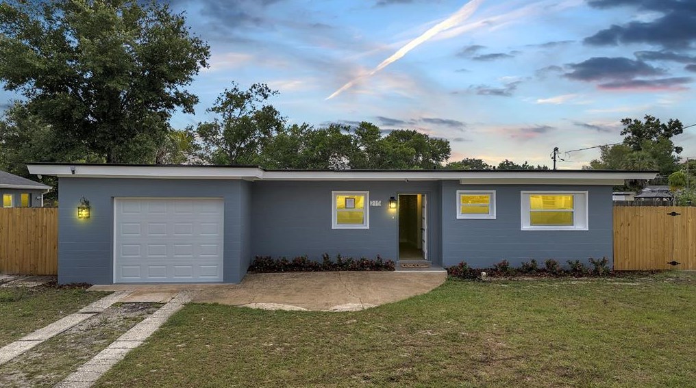215 Oxalis Dr, Orlando, FL 32807-4460