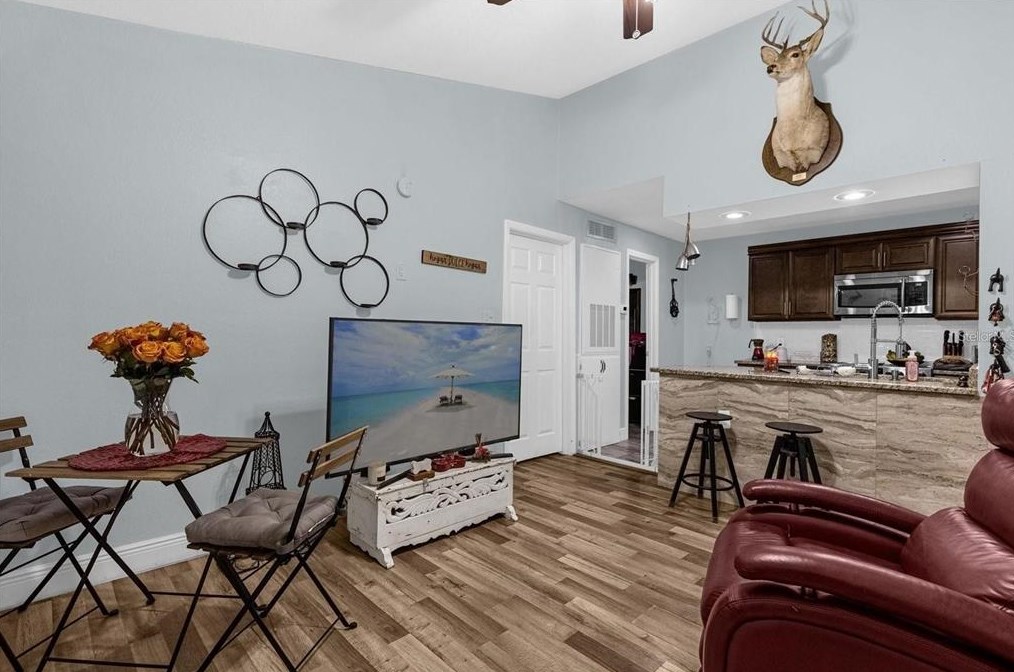 5501 Rosebriar Way #b212, Orlando, FL 32822