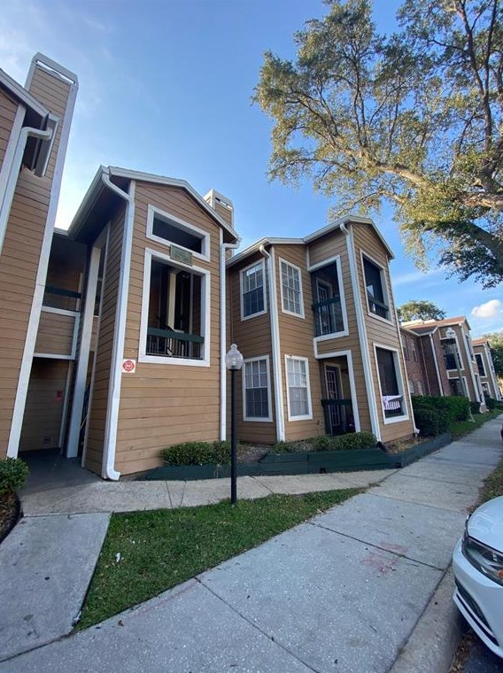 4400 Thornbriar Ln, Orlando, FL 32822-2239