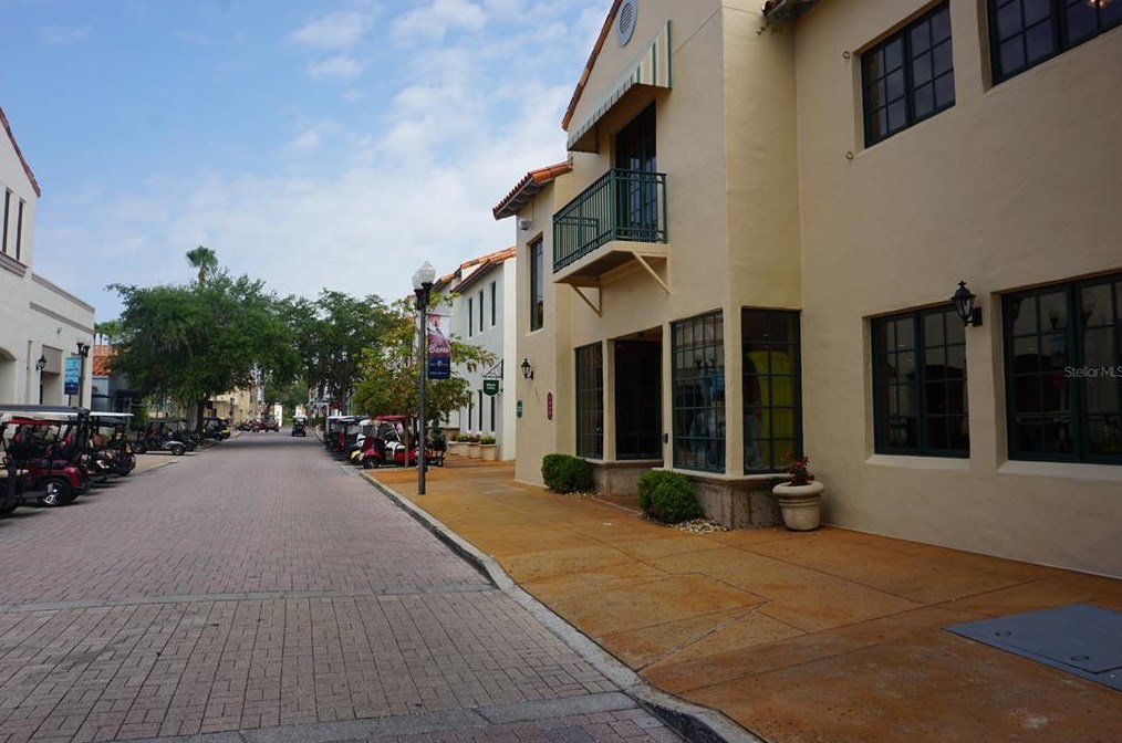 222 Rock Spg Dr, Kissimmee FL 34759-3757 exterior