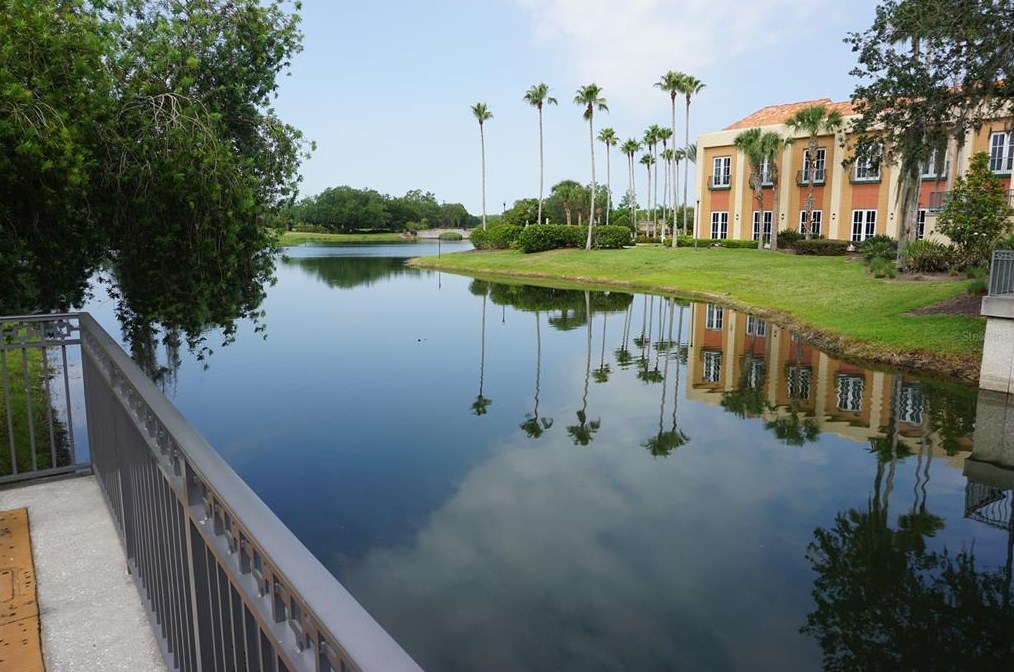 222 Rock Spg Dr, Kissimmee FL 34759-3757 exterior