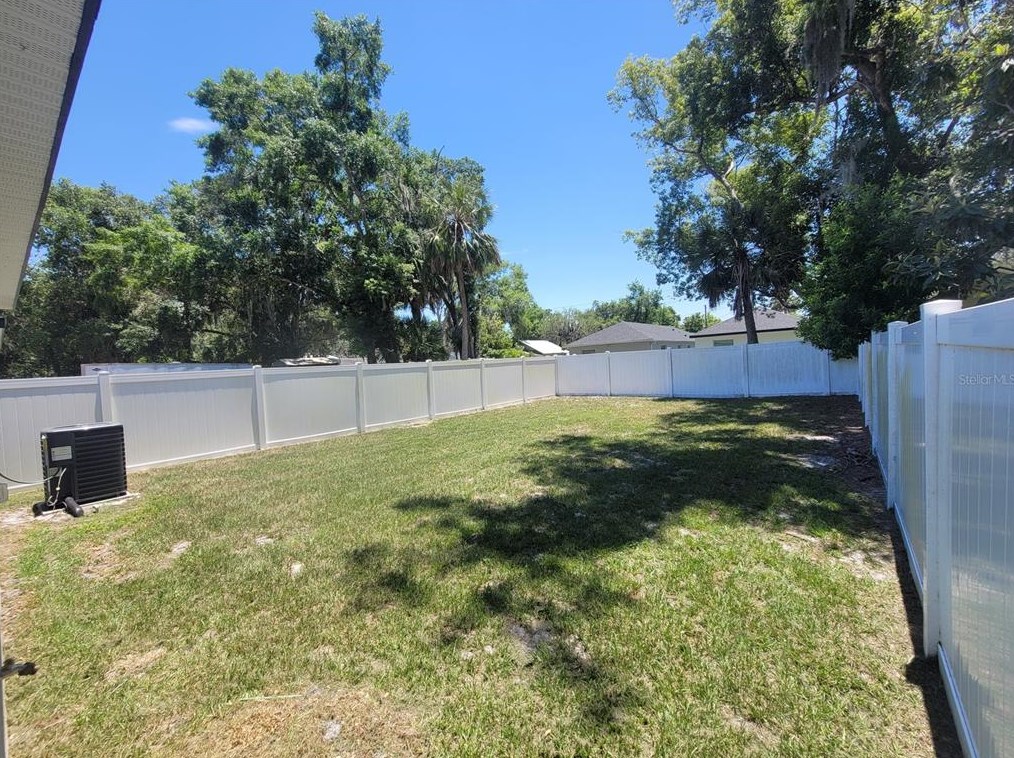 1908 Virginia Ave, Eustis, FL 32726-3201