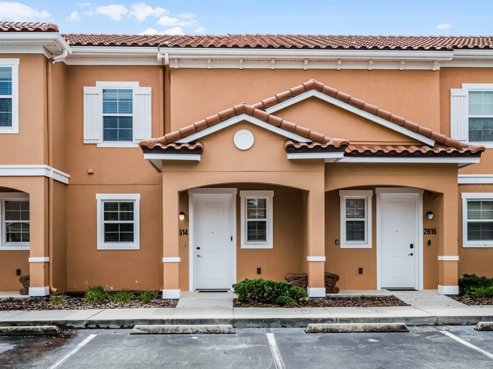 2614 Roadster Ln, Kissimmee, FL 34746-7129