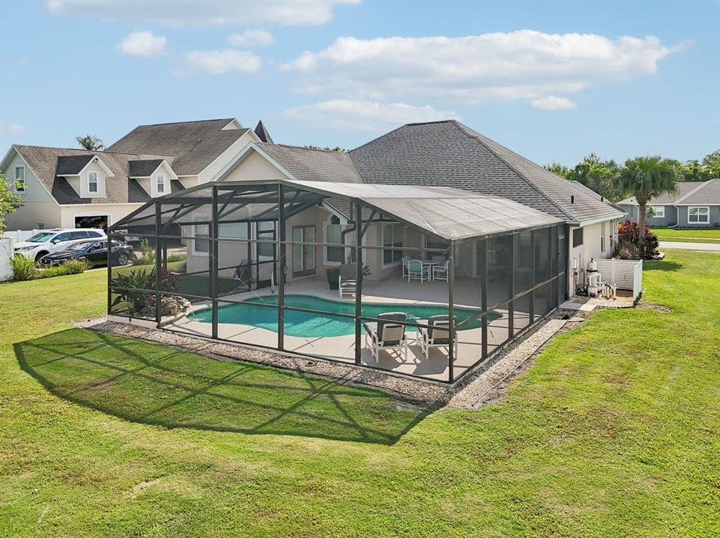 2226 Jessica Ln, Kissimmee FL 34744-6450 exterior