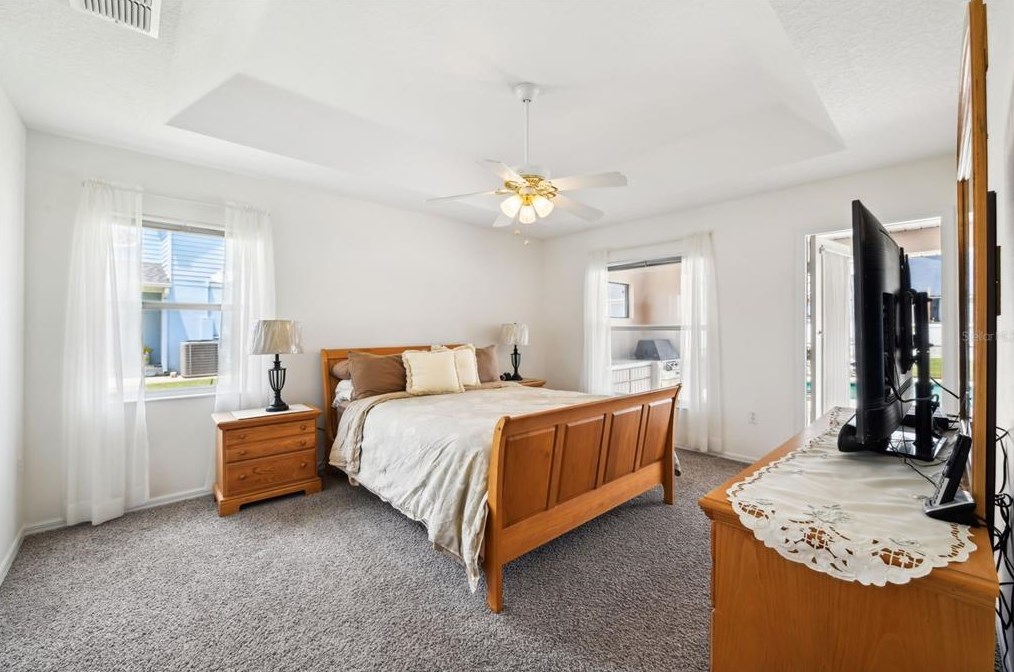 2226 Jessica Ln, Kissimmee FL 34744-6450 exterior