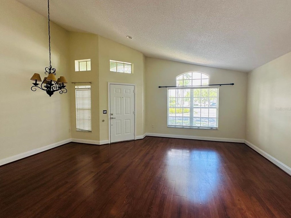 4512 Raintree Ridge Rd, Orlando, FL 32837