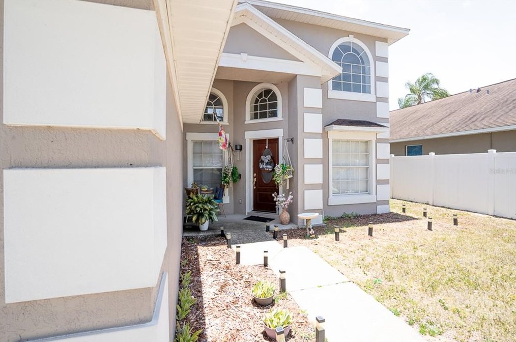 223 Ethan Ave, Davenport, FL 33897