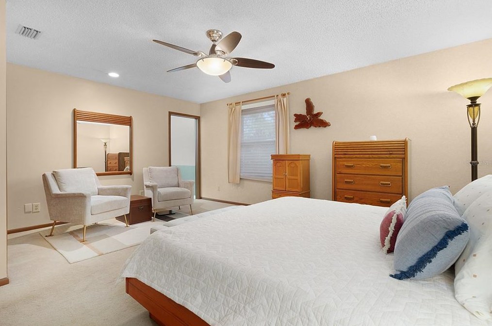 8222 Spruce Ln, Lakeland FL  33809-7705 exterior