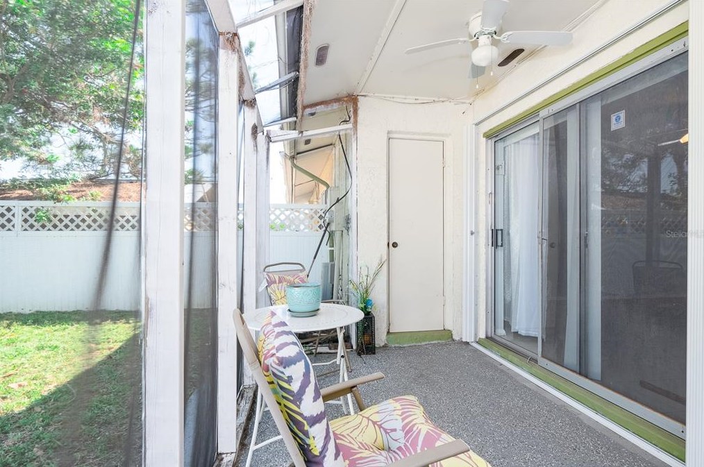 202 Dawn Ct, Kissimmee FL exterior