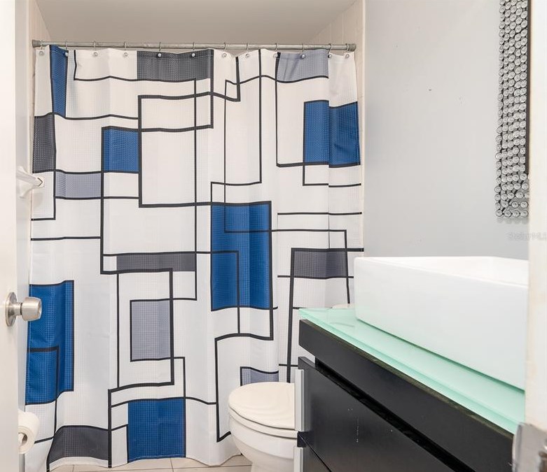 202 Dawn Ct, Kissimmee FL exterior