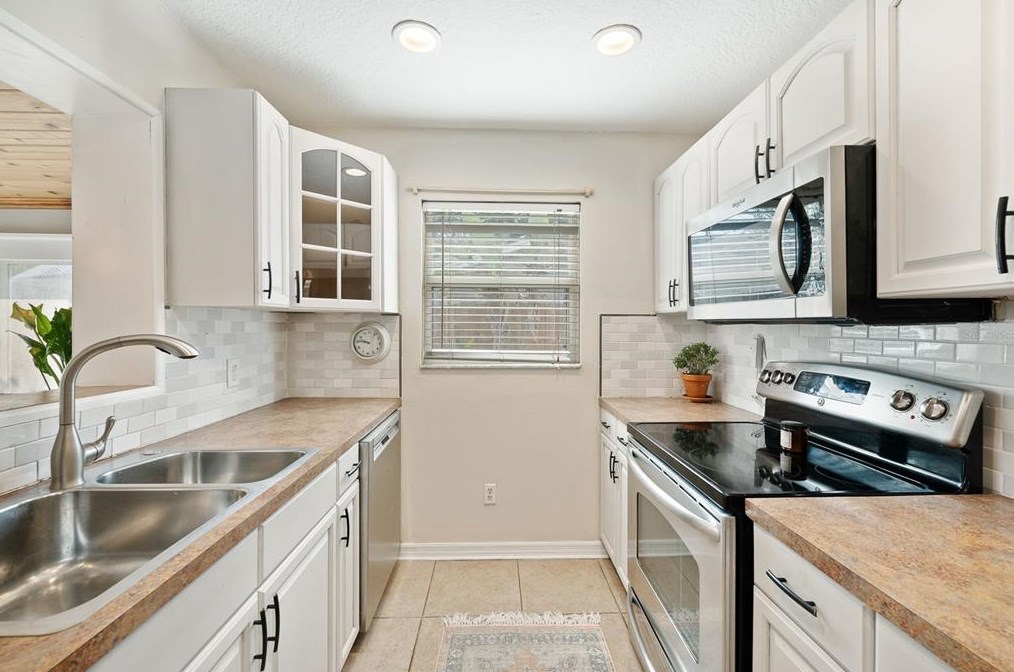 2322 11 St, Saint Cloud FL  34769-3515 exterior