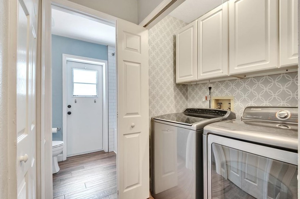 3016 Eagle Lk Dr, Orlando FL  32837-6910 exterior