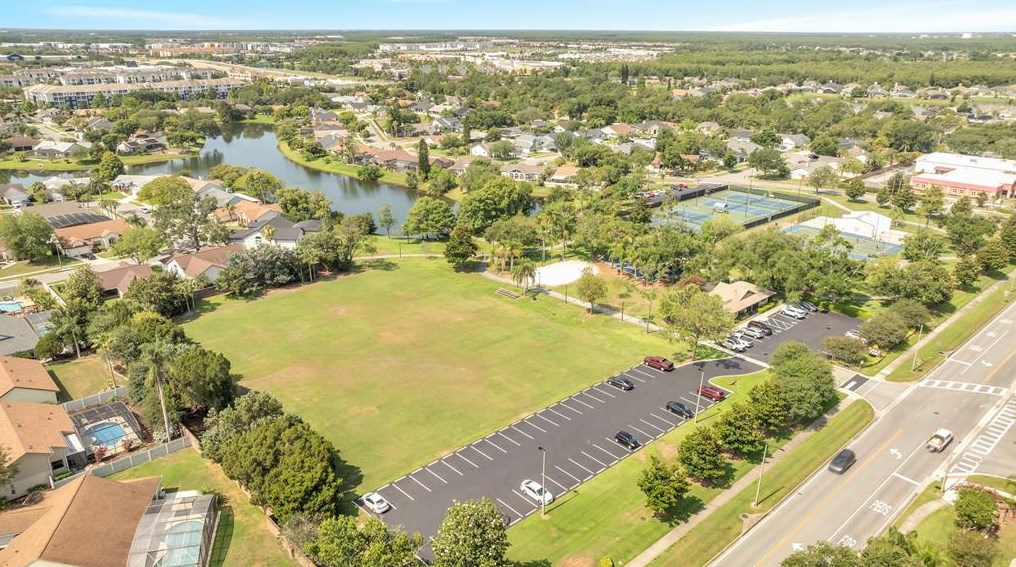 3016 Eagle Lk Dr, Orlando FL  32837-6910 exterior