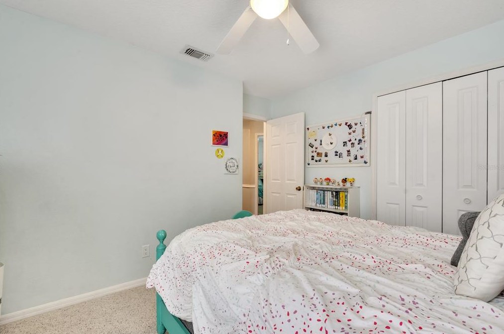 3016 Eagle Lk Dr, Orlando FL  32837-6910 exterior