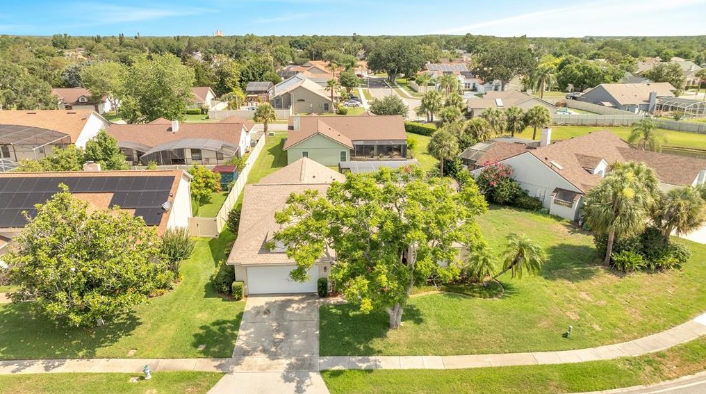 3016 Eagle Lk Dr, Orlando FL  32837-6910 exterior