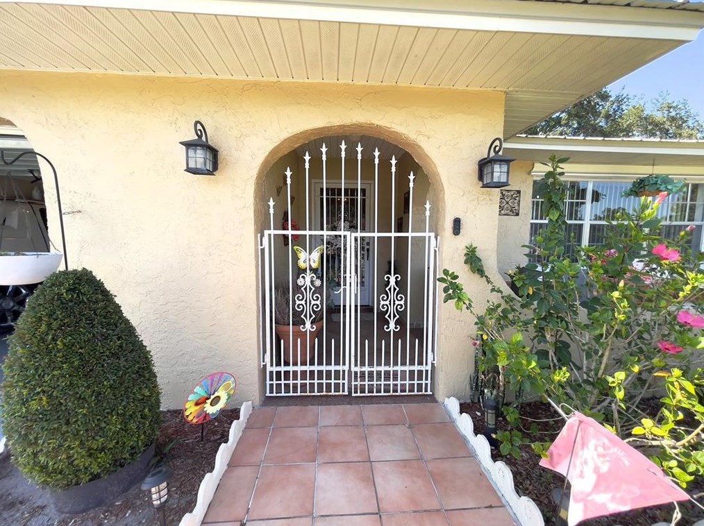 491 Betsy Ross Ter, Orlando, FL 32809-6608