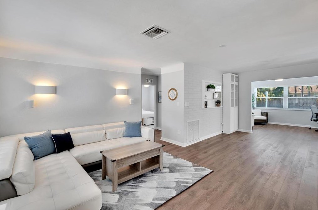 5233 29th Ave N, Saint Petersburg, FL 33710