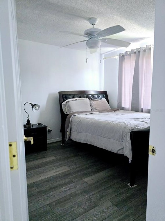 55 Pne Is Cir, Kissimmee FL  34743-8166 exterior