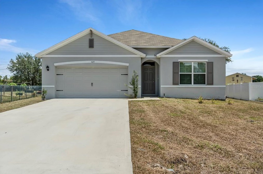 425 Peace Ct, Kissimmee, FL 34759