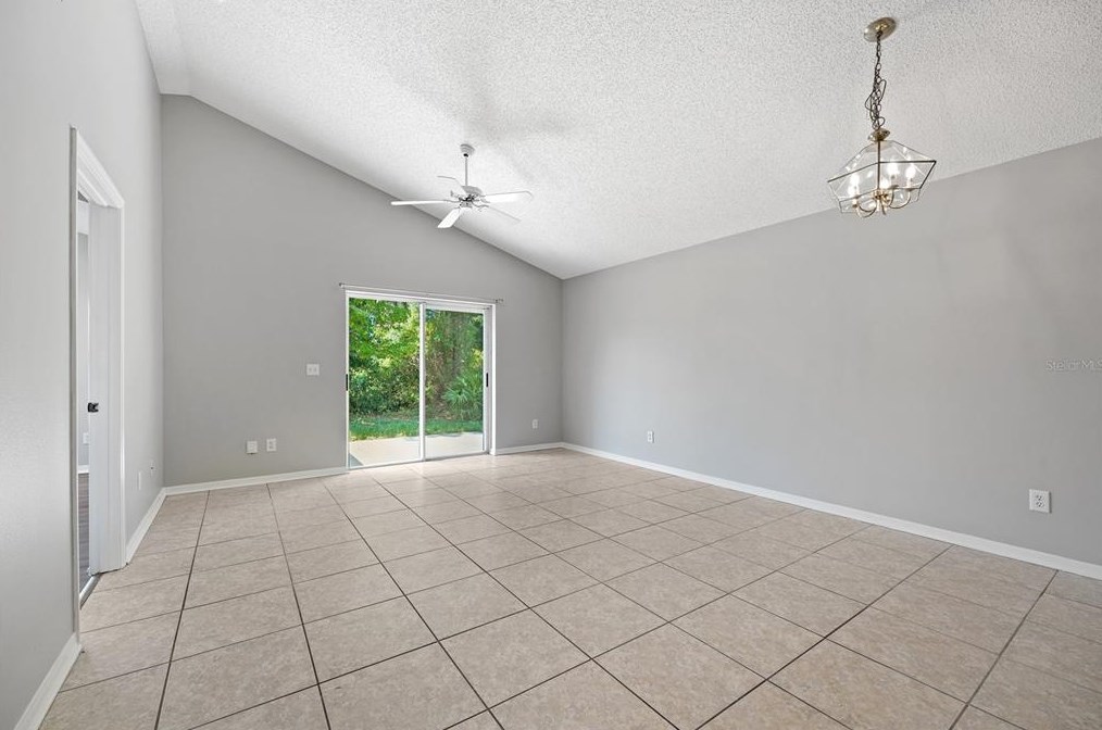 1700 Circe Lk Ct, Orlando FL  32826-4645 exterior