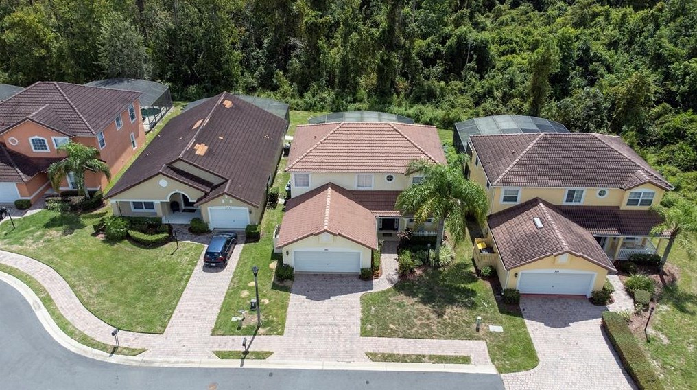 361 Mockingbird Rd, Davenport, FL 33896