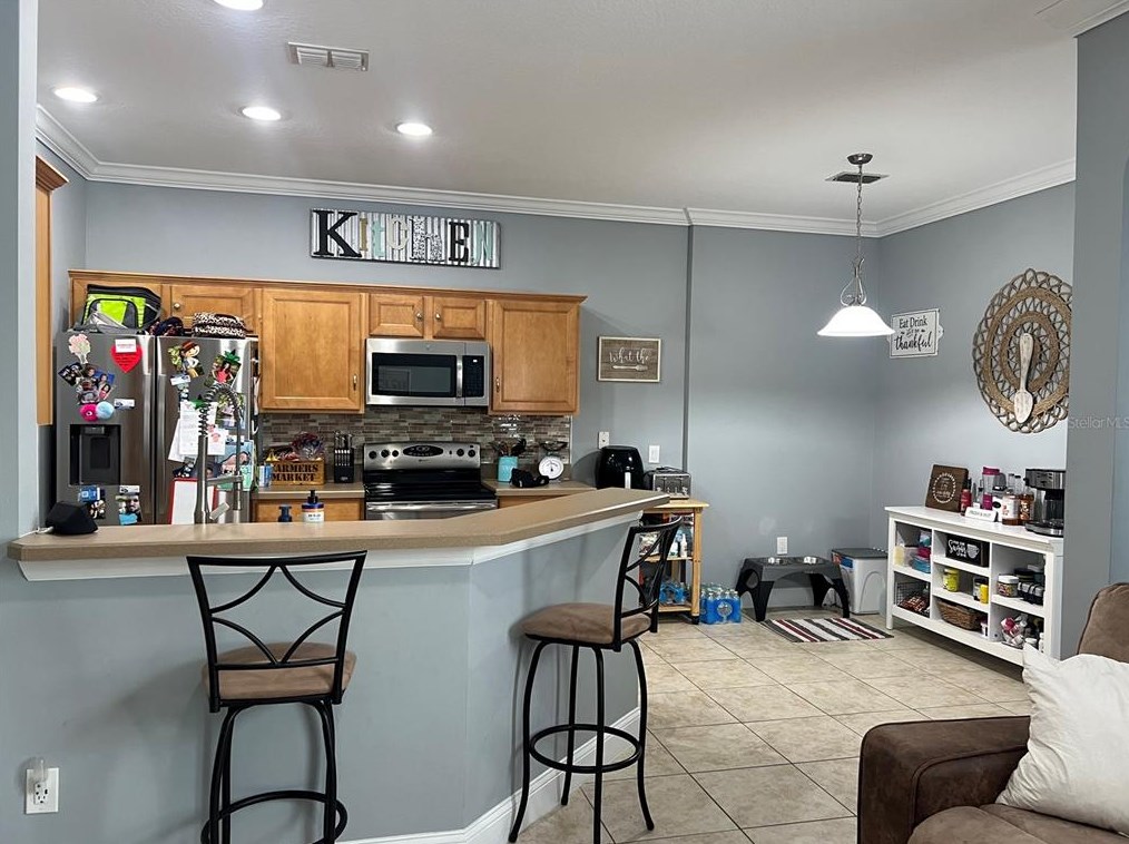 7132 Five Oaks Dr, Saint Cloud, FL 34773-6060