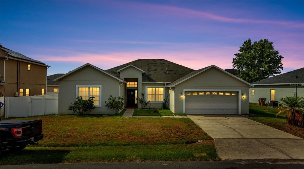 105 Brixham Ct, Kissimmee, FL 34758-4136