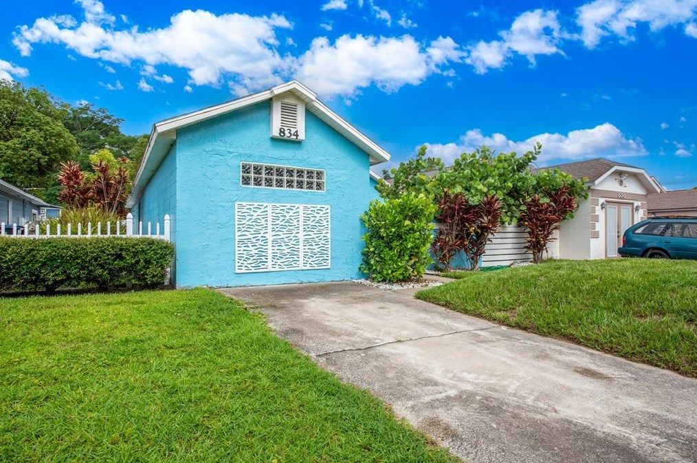 834 Grenadier Dr, Orlando, FL 32807-5063