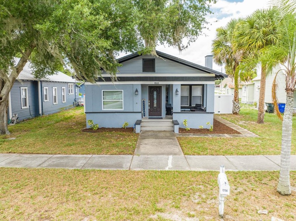 1206 Massachusetts Ave, Saint Cloud FL  34769-3736 exterior