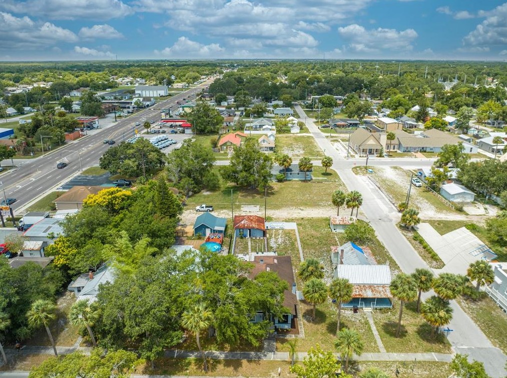 1206 Massachusetts Ave, Saint Cloud FL  34769-3736 exterior