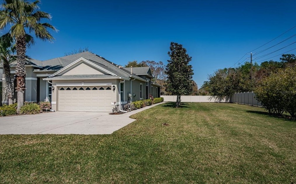 20837 Amanda Oak Ct, Land O Lakes FL 34638-4349 exterior