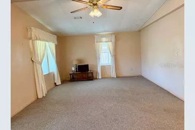 5013 Foxwood Boulevard, Lakeland, FL 33810 - Photo 10