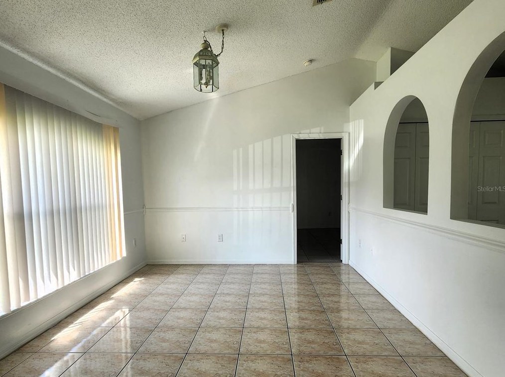 312 Cornwallis Ct, Kissimmee, FL 34758
