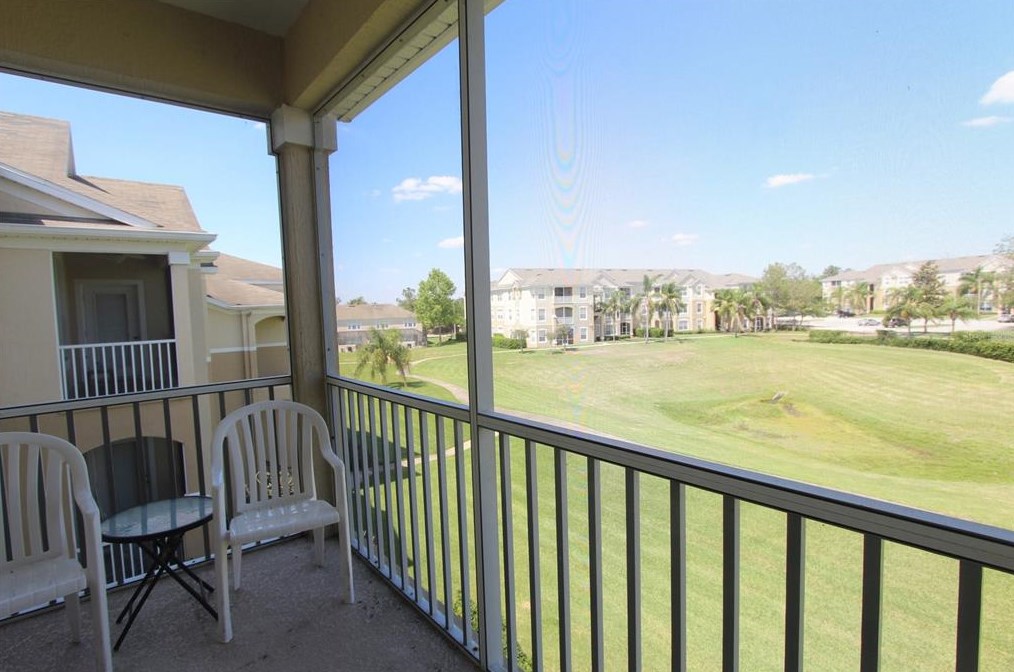 2305 Silver Palm Dr #302, Kissimmee, FL 34747