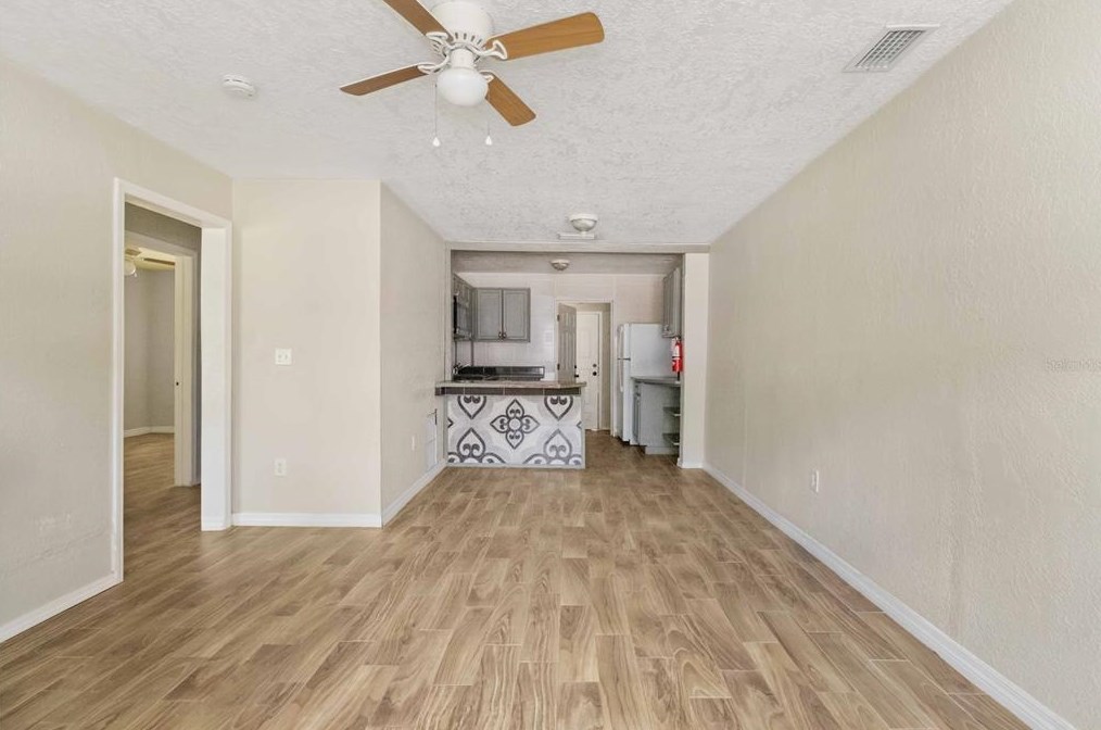 815 Beach St, Daytona Beach FL 32114-2233 exterior