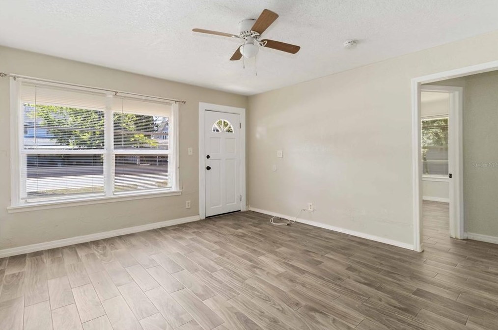 815 Beach St, Daytona Beach FL 32114-2233 exterior