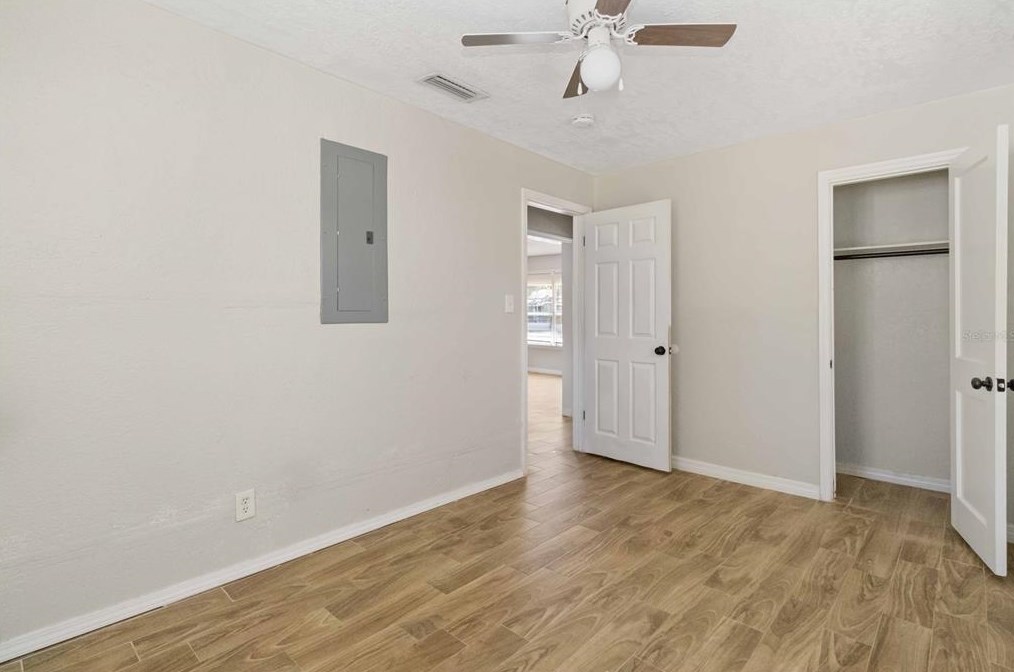 815 Beach St, Daytona Beach FL 32114-2233 exterior