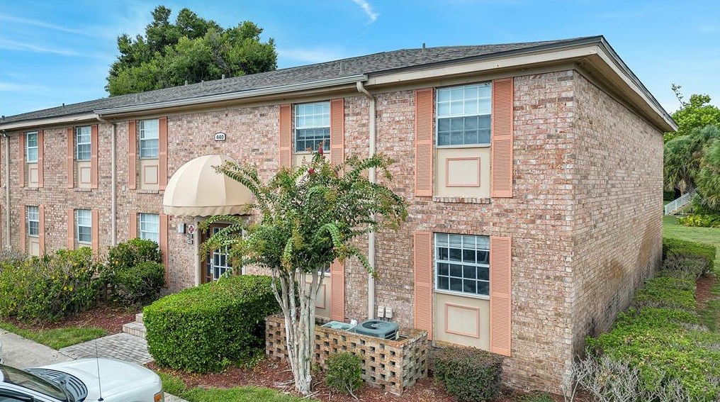 440 Banyon Tree Cir #102, Maitland, FL 32751