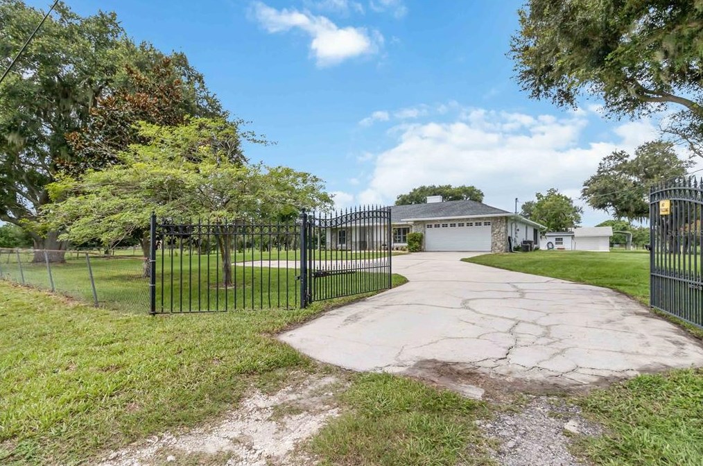 1424 Terry Ln, Kissimmee, FL 34744
